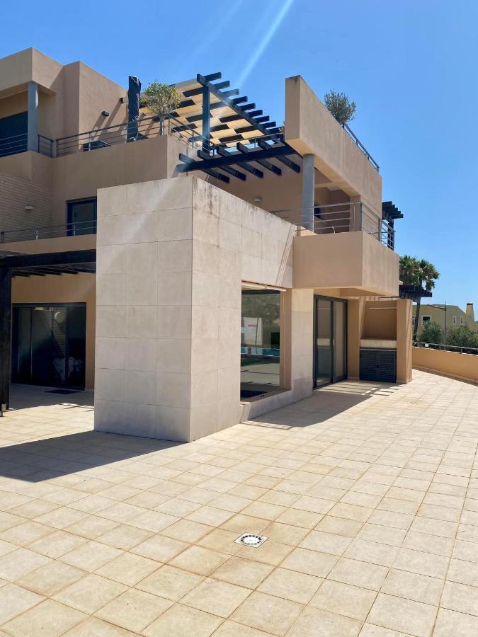 Janelas Do Oceano - Casa De Ferias T3 Vilamoura Exterior photo